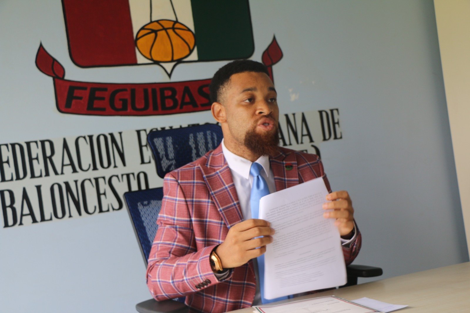 Miguel Mbá Obiang: “El Ministerio de Juventud y Deportes no tiene la protestad de suspender la junta electa de una federación deportiva”